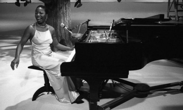 Señor, ten piedad de esta tierra mía (Nina Simone).