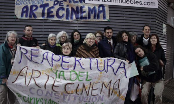 Los vecinos luchan por el Arte Cinema